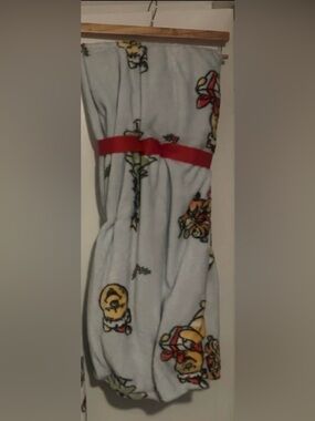 Winnie the Pooh Holiday/Christmas Throw, 60inx70in